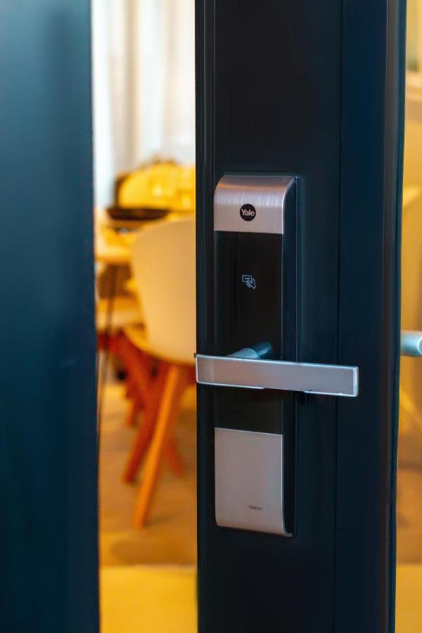 Latimer Square 1 Bed 1 Bath - Single Level 크라이스트처치 외부 사진