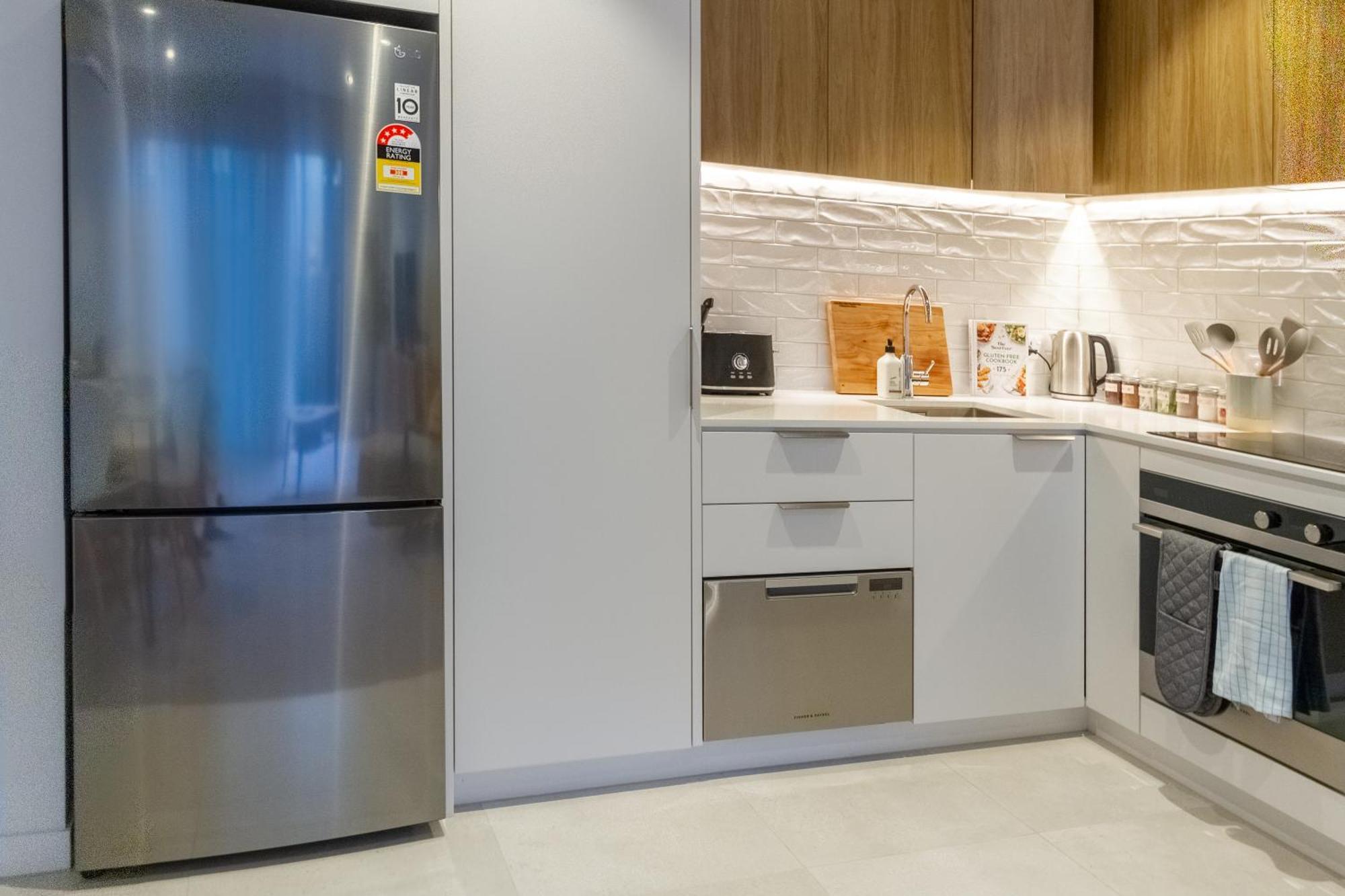 Latimer Square 1 Bed 1 Bath - Single Level 크라이스트처치 외부 사진